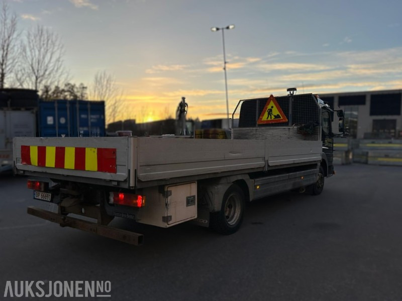 Mercedes-Benz Atego 818/42 – 2005-modell – 7,5 tonn planbil – Kjørbar, men EU utløpt - Dropside/ Flatbed truck: picture 5 Mercedes-Benz Atego 818/42 – 2005-modell – 7,5 tonn planbil – Kjørbar, men EU utløpt - Dropside/ Flatbed truck: picture 5