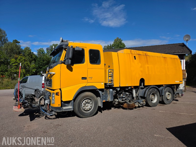 2007 Volvo FH440 Feiebil - Euro5T - 3 akslet - 265900km - Municipal/ Special vehicle: picture 2 2007 Volvo FH440 Feiebil - Euro5T - 3 akslet - 265900km - Municipal/ Special vehicle: picture 2