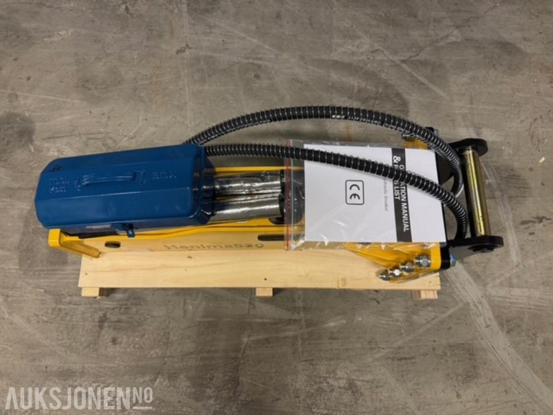 NY HENIMA PIGGHAMMER TIL 2,5-4,5 TONNS GRAVEMASKIN S40 - Hydraulic hammer: picture 4 NY HENIMA PIGGHAMMER TIL 2,5-4,5 TONNS GRAVEMASKIN S40 - Hydraulic hammer: picture 4