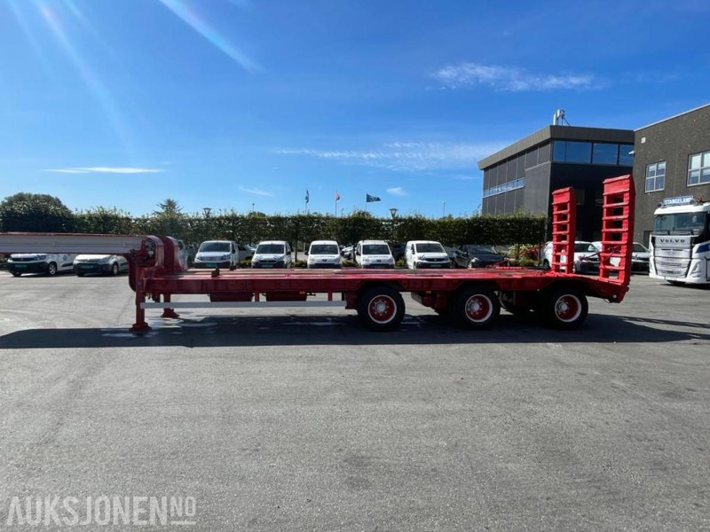 1999 Damm 3 DJS/ 3 akslet maskinslepetralle - Maks nyttelast: 49555 kg. - Trailer: picture 3 1999 Damm 3 DJS/ 3 akslet maskinslepetralle - Maks nyttelast: 49555 kg. - Trailer: picture 3