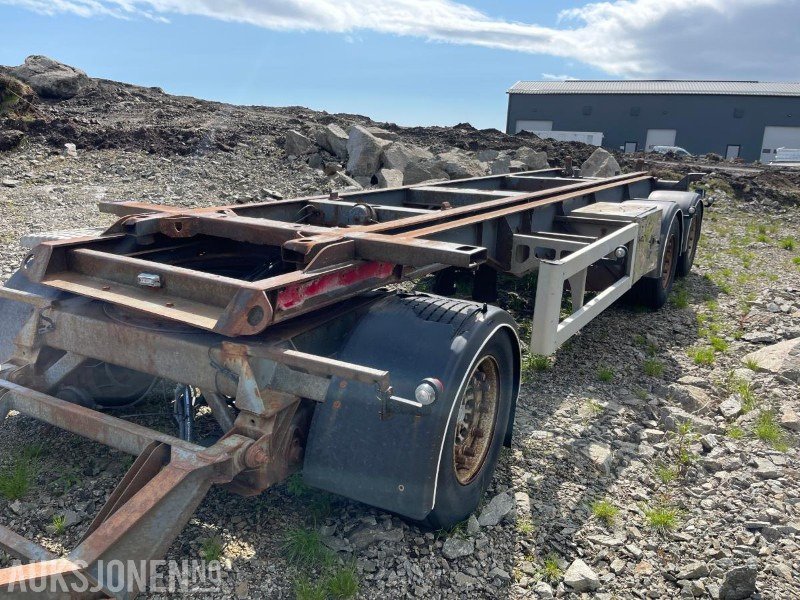 2002 Vang SLL111CT Krokløft/Container henger med tipp selges som reparasjonsobjekt - Trailer: picture 2 2002 Vang SLL111CT Krokløft/Container henger med tipp selges som reparasjonsobjekt - Trailer: picture 2