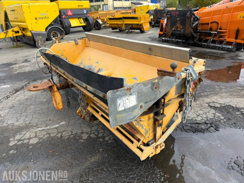 2009 Falköping LB-1000 LU etterhengende strøapparat - Truck: picture 1 2009 Falköping LB-1000 LU etterhengende strøapparat - Truck: picture 1
