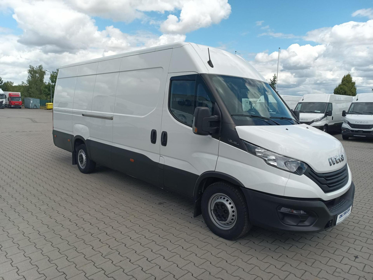 Panel van IVECO Daily 35S16V: picture 7