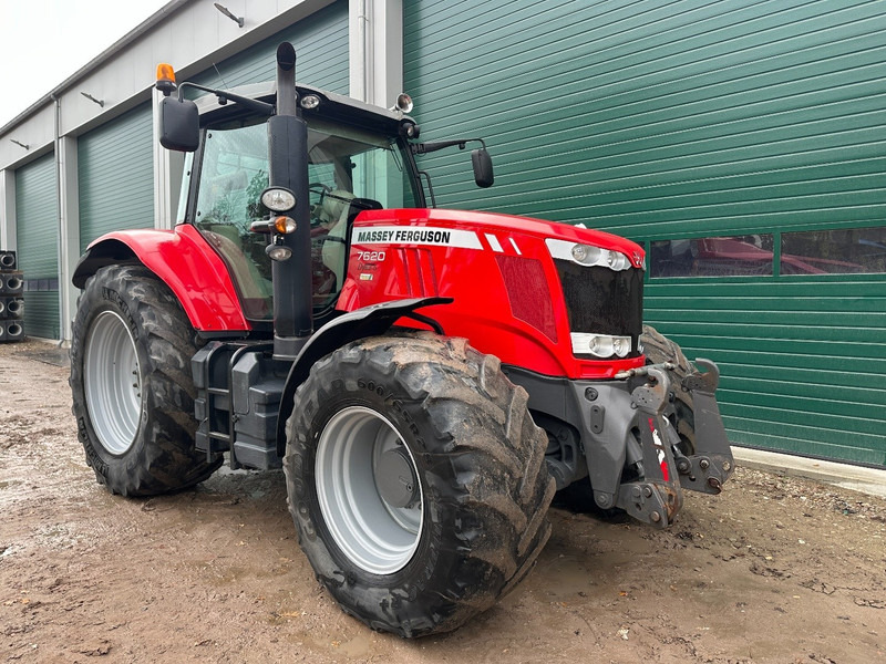 Massey Ferguson 7620 Dyna 6 - Farm tractor: picture 2 Massey Ferguson 7620 Dyna 6 - Farm tractor: picture 2