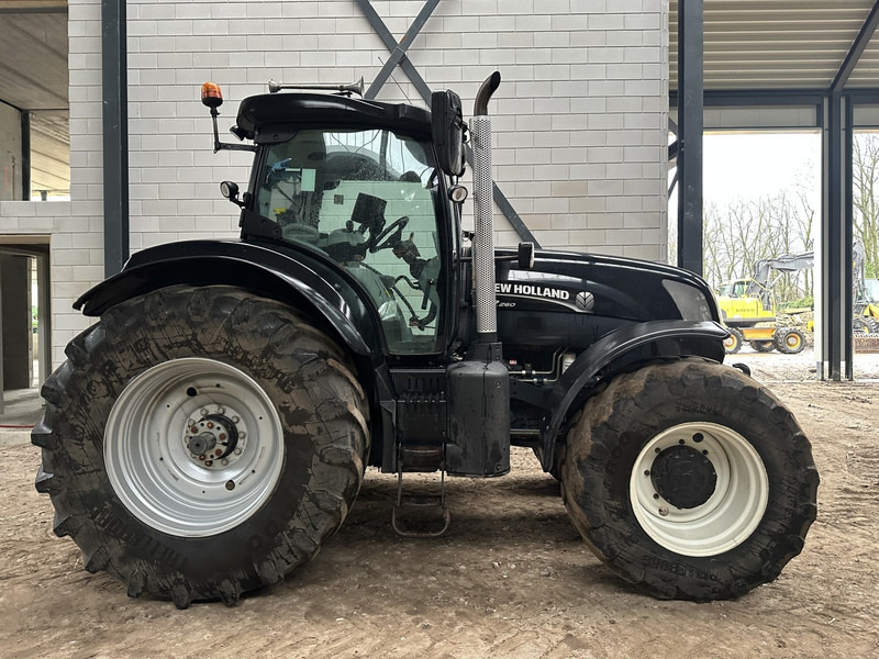 New Holland T7.260 - Farm tractor: picture 4 New Holland T7.260 - Farm tractor: picture 4