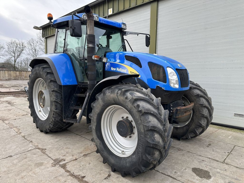 Farm tractor New Holland TVT 195 Dutch registration: picture 7