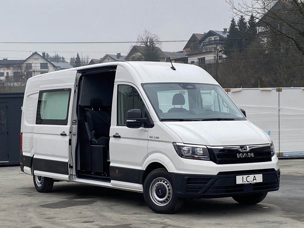 MAN TGE L4H3 180KM | SITZBANK ZWEITE REIHE + FLEXMO EINRICHTUNG - Passenger van: picture 4 MAN TGE L4H3 180KM | SITZBANK ZWEITE REIHE + FLEXMO EINRICHTUNG - Passenger van: picture 4