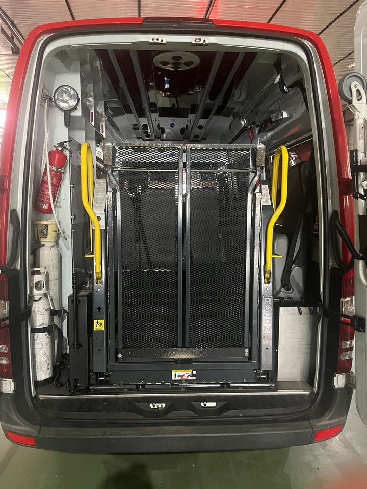MERCEDES BENZ AMBULANCE FOR REDUCED MOBILITY PERSONS Sprinter 313 CDI(15 units) - Ambulance: picture 3 MERCEDES BENZ AMBULANCE FOR REDUCED MOBILITY PERSONS Sprinter 313 CDI(15 units) - Ambulance: picture 3