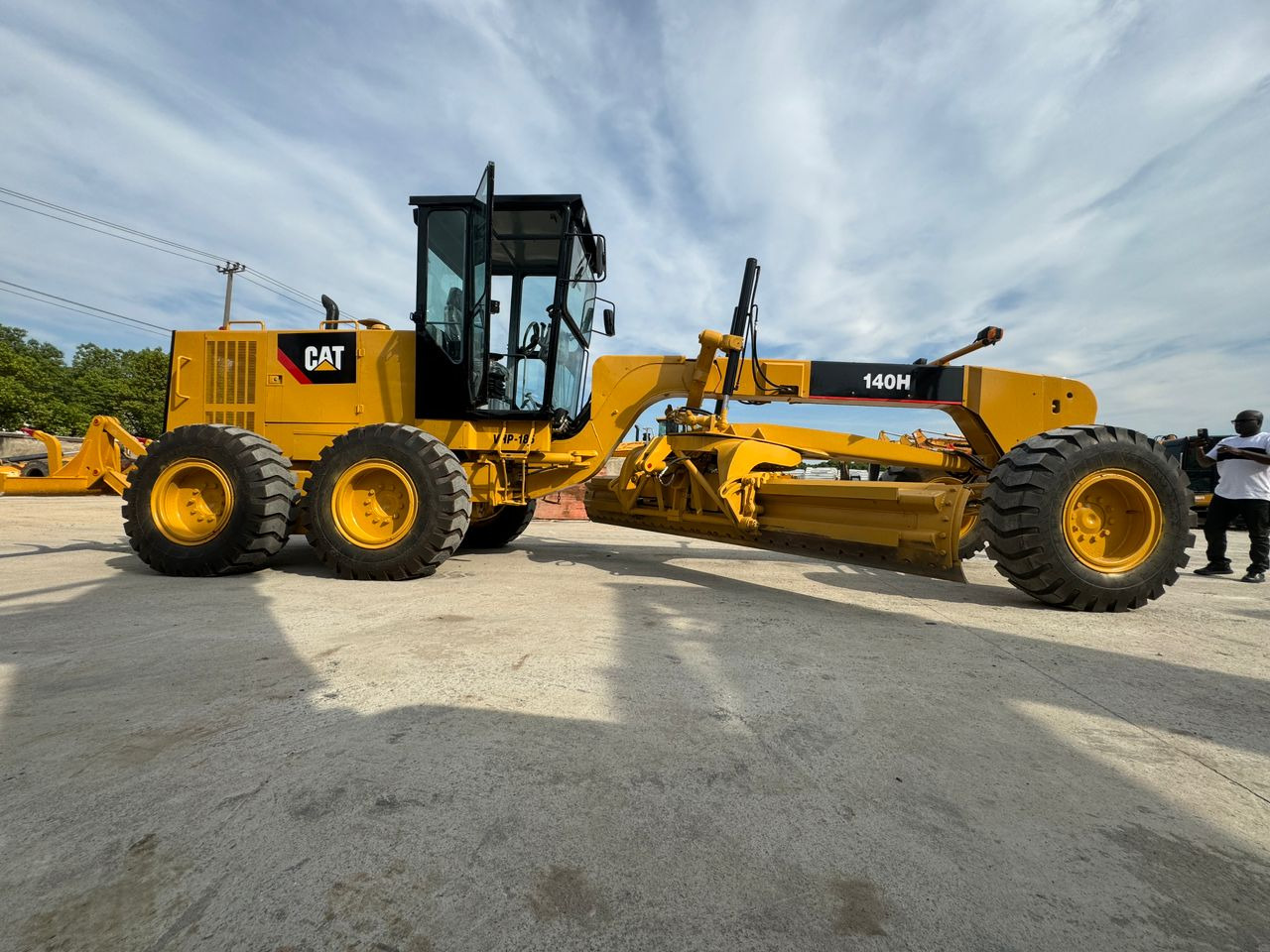 Caterpillar CAT 140 140H 140K Used Motor Grader Secondhand Graders for Sale - Grader: picture 4 Caterpillar CAT 140 140H 140K Used Motor Grader Secondhand Graders for Sale - Grader: picture 4