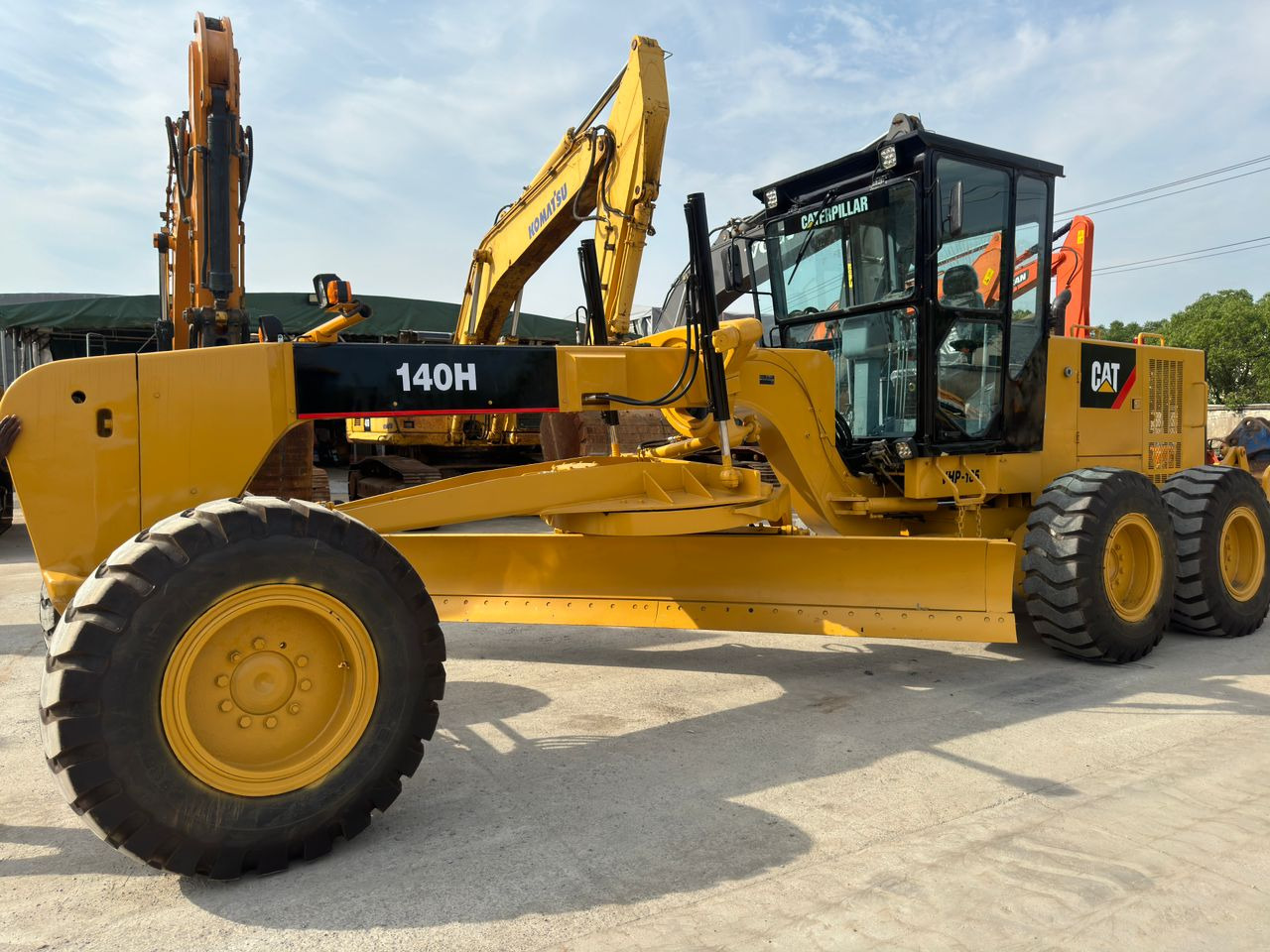 Caterpillar CAT 140 140H 140K Used Motor Grader Secondhand Graders for Sale - Grader: picture 2 Caterpillar CAT 140 140H 140K Used Motor Grader Secondhand Graders for Sale - Grader: picture 2