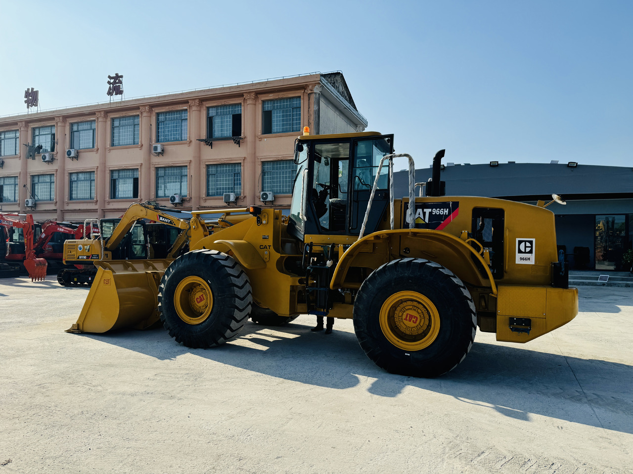 Wheel loader Caterpillar CAT 966 966H 966F 966G 6 Ton Used Wheel Loader and Similar Front Loaders Are Ready to Work: picture 6