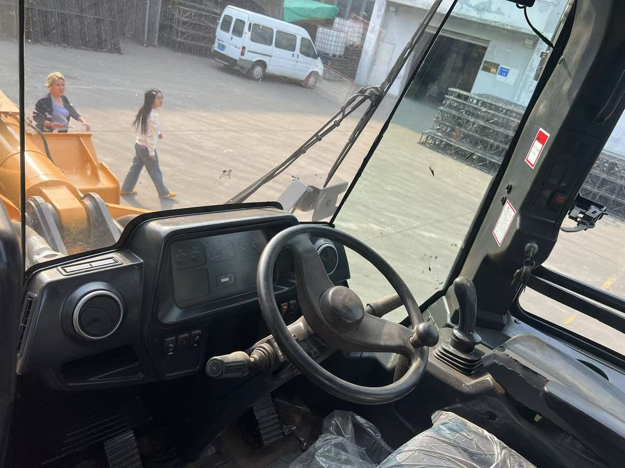 Wheel loader Liugong CLG 856H used wheel loader with cummins engine: picture 7