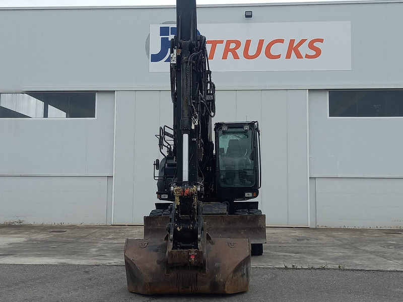Hitachi ZX170W-6 - Wheel excavator: picture 3 Hitachi ZX170W-6 - Wheel excavator: picture 3