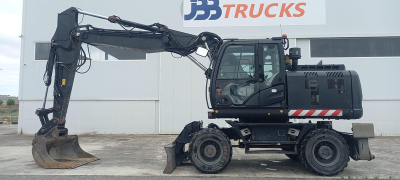 Hitachi ZX170W-6 - Wheel excavator: picture 1 Hitachi ZX170W-6 - Wheel excavator: picture 1
