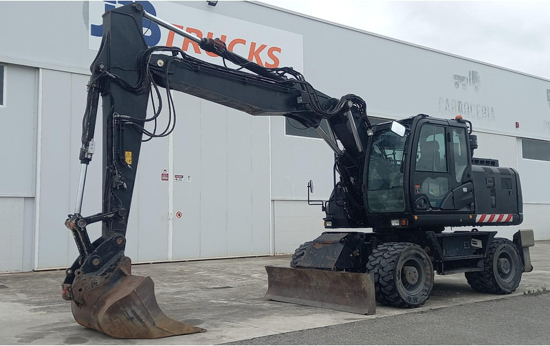 Hitachi ZX170W-6 - Wheel excavator: picture 2 Hitachi ZX170W-6 - Wheel excavator: picture 2