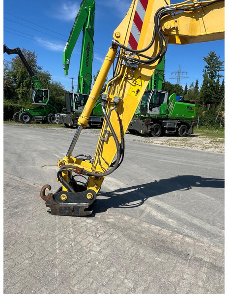 Komatsu PW180-10 - Wheel excavator: picture 5 Komatsu PW180-10 - Wheel excavator: picture 5