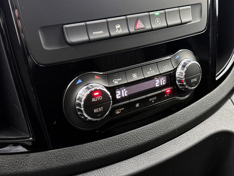 Small van, Combi van Mercedes-Benz Vito 119 CDI Lang DC 2x schuifdeur Dubbele cabine Navigatie Trekhaak Climate control Sidebars: picture 14 Small van, Combi van Mercedes-Benz Vito 119 CDI Lang DC 2x schuifdeur Dubbele cabine Navigatie Trekhaak Climate control Sidebars: picture 14