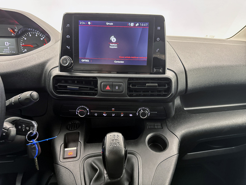 Peugeot Partner 1.5 BlueHDI Premium Long Carplay Cruise control L2 NAP Euro 6 - Small van: picture 5 Peugeot Partner 1.5 BlueHDI Premium Long Carplay Cruise control L2 NAP Euro 6 - Small van: picture 5