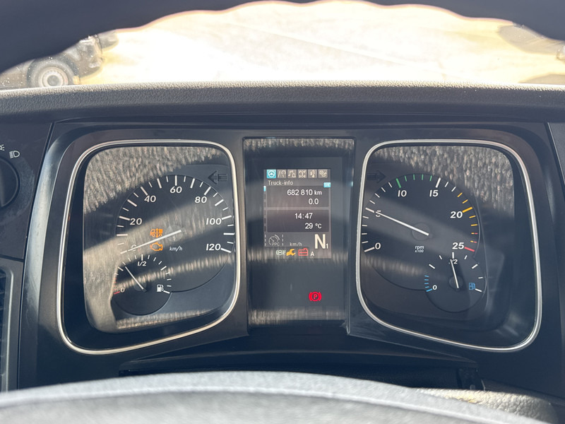 Mercedes-Benz ACTROS 1848 LS GIGASPACE Lowliner - Tractor unit: picture 5 Mercedes-Benz ACTROS 1848 LS GIGASPACE Lowliner - Tractor unit: picture 5