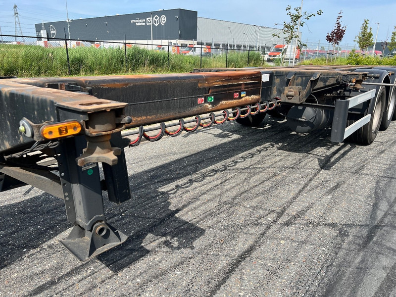 D-Tec Multi Container chassis 3- Axle FT-43-03V 3 / SAF / Trommelremmen / Liftas / 2x 20ft / 30ft / 40ft / HIgh Cube - Container transporter/ Swap body semi-trailer: picture 2 D-Tec Multi Container chassis 3- Axle FT-43-03V 3 / SAF / Trommelremmen / Liftas / 2x 20ft / 30ft / 40ft / HIgh Cube - Container transporter/ Swap body semi-trailer: picture 2