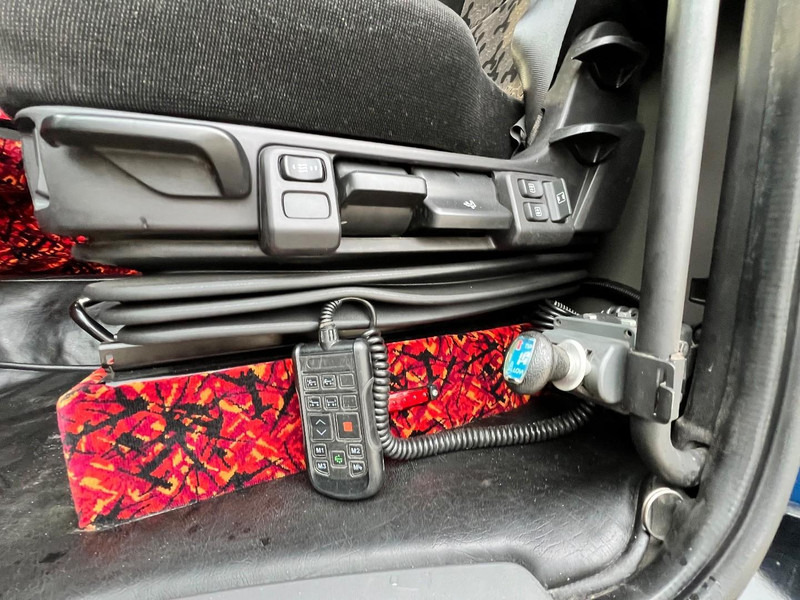 Tractor unit Scania R520 V8 6x2 Trekker WB 295  / Hydraulic / Full Air / Double Boogie: picture 17