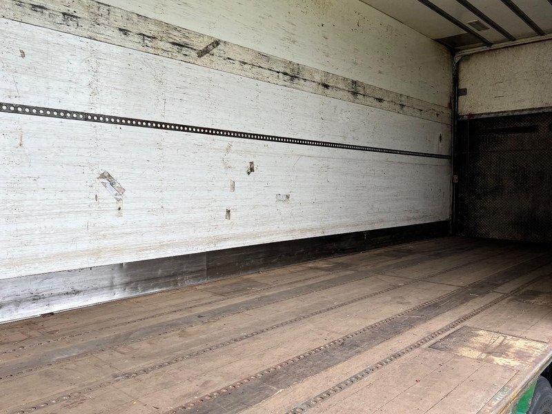 Closed box semi-trailer Vogelzang 3 - Assige wipkar Gestuurd / zijdeuren: picture 13 Closed box semi-trailer Vogelzang 3 - Assige wipkar Gestuurd / zijdeuren: picture 13