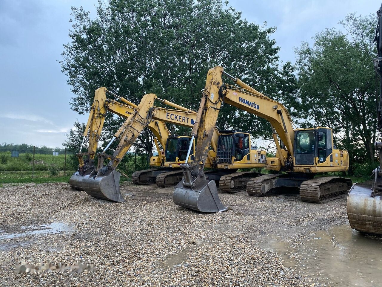 Komatsu PC 210 EXCAVATOR 24 ton FOR RENT - 5 PIECES AVALABILE - Crawler excavator: picture 4 Komatsu PC 210 EXCAVATOR 24 ton FOR RENT - 5 PIECES AVALABILE - Crawler excavator: picture 4