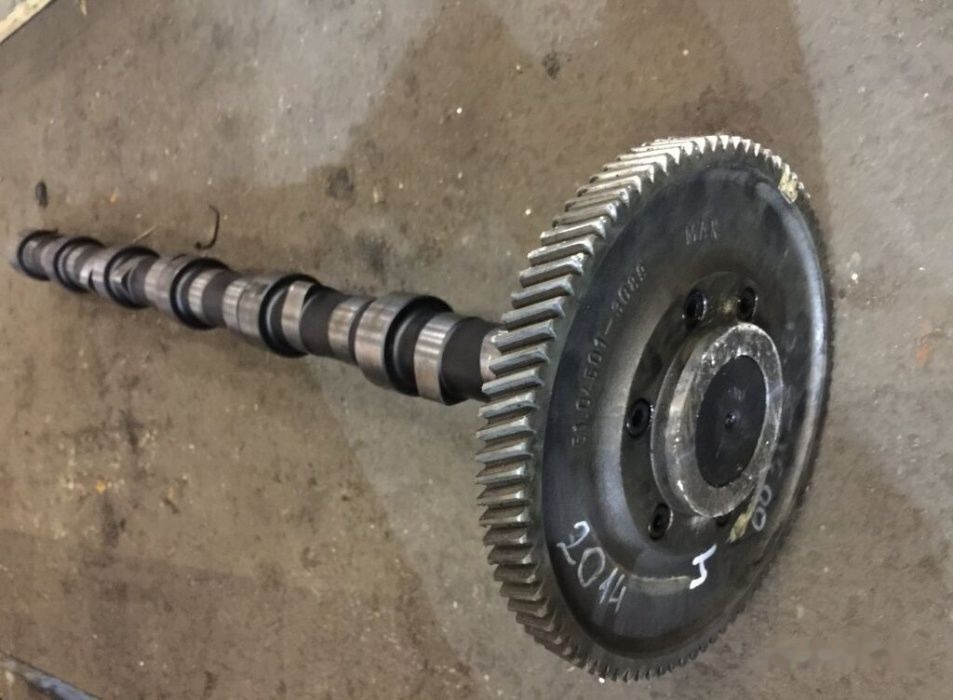 MAN TGA truck - Camshaft for Truck: picture 1 MAN TGA truck - Camshaft for Truck: picture 1