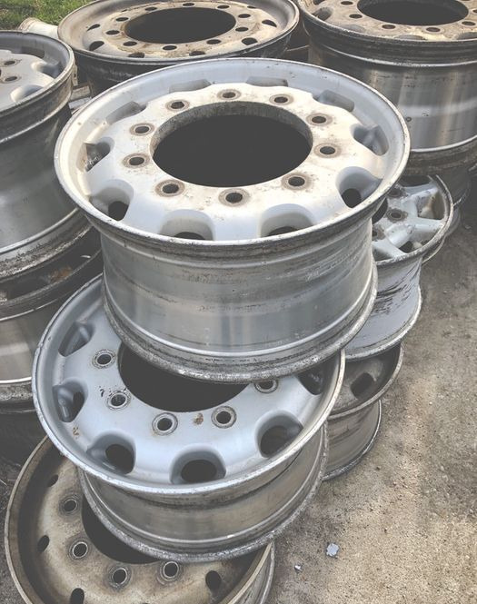 Mercedes-Benz Janta camion 22,5 fier SH - Rim for Truck: picture 1 Mercedes-Benz Janta camion 22,5 fier SH - Rim for Truck: picture 1
