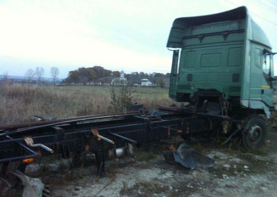 IVECO Eurotech Eurostar Dezmembrez - Tractor unit: picture 5 IVECO Eurotech Eurostar Dezmembrez - Tractor unit: picture 5