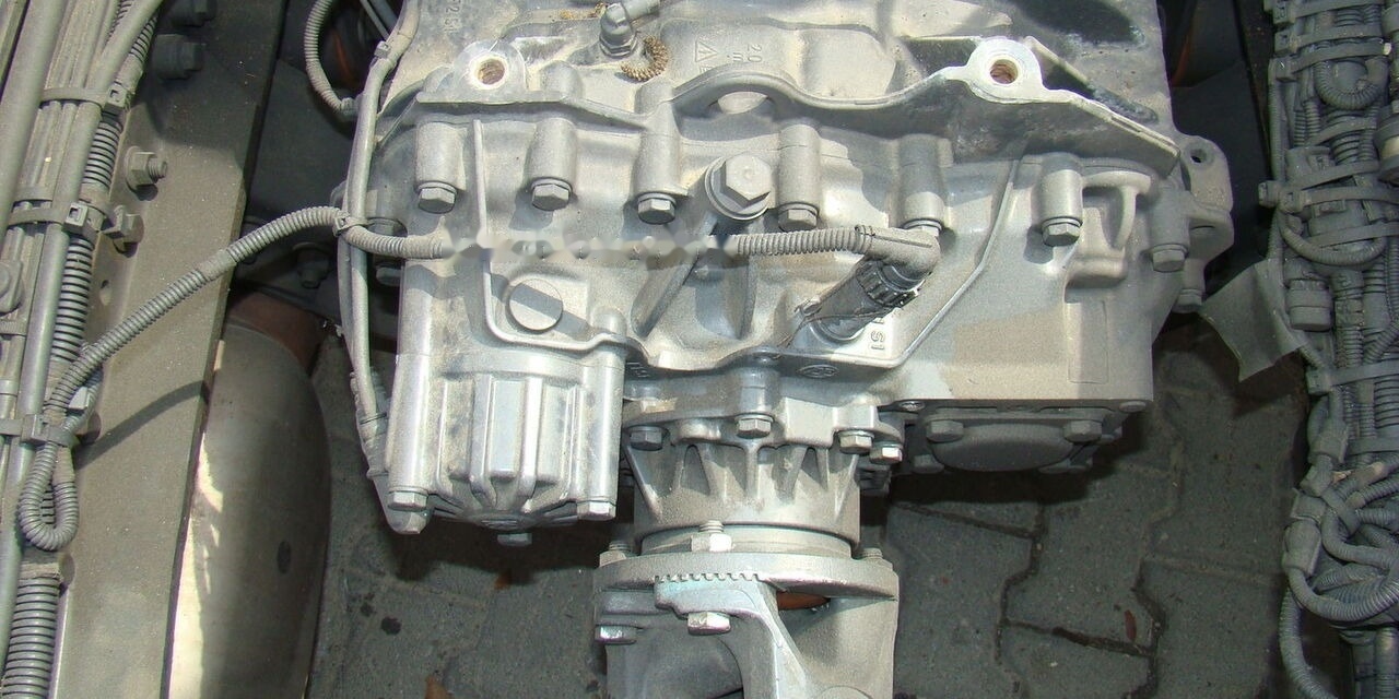 IVECO ZF 16S2220TD Stralis E5 IVECO STRALIS - Gearbox for Truck: picture 2 IVECO ZF 16S2220TD Stralis E5 IVECO STRALIS - Gearbox for Truck: picture 2