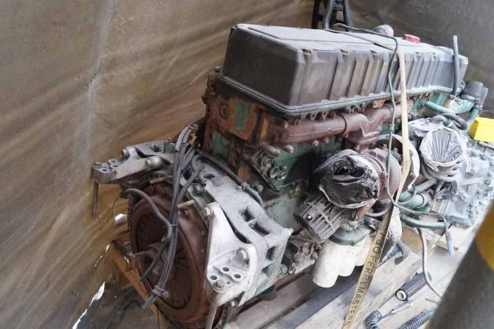 Volvo D12C 380 Volvo FH, FM - Engine for Truck: picture 1 Volvo D12C 380 Volvo FH, FM - Engine for Truck: picture 1