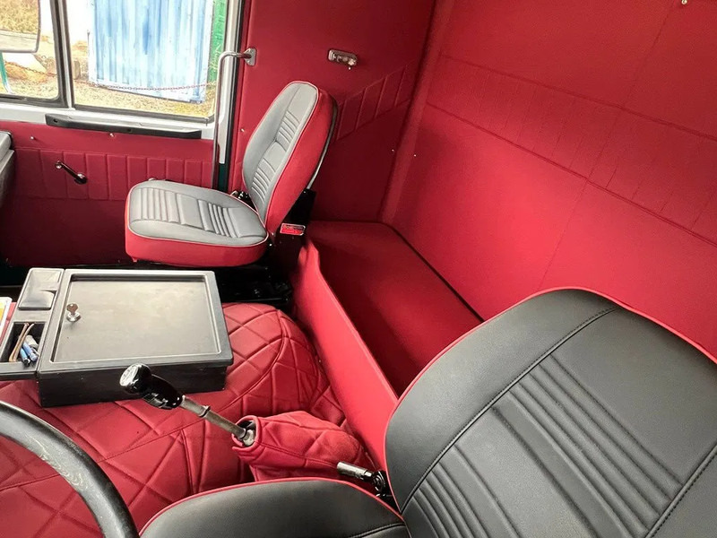 Tractor unit Scania LB141 V8 Scania Vabis total restauration: picture 15