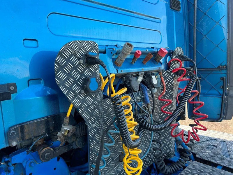 Tractor unit Scania R560 V8 Air / Air Suspension. only 623000km . Euro 5. Hydr. system.: picture 10