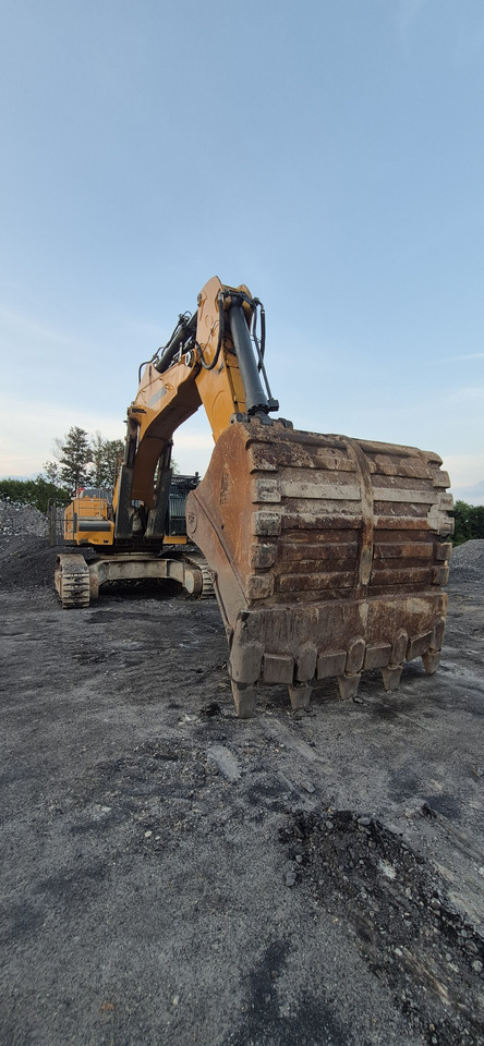 Crawler excavator LIEBHERR R976 HD: picture 8