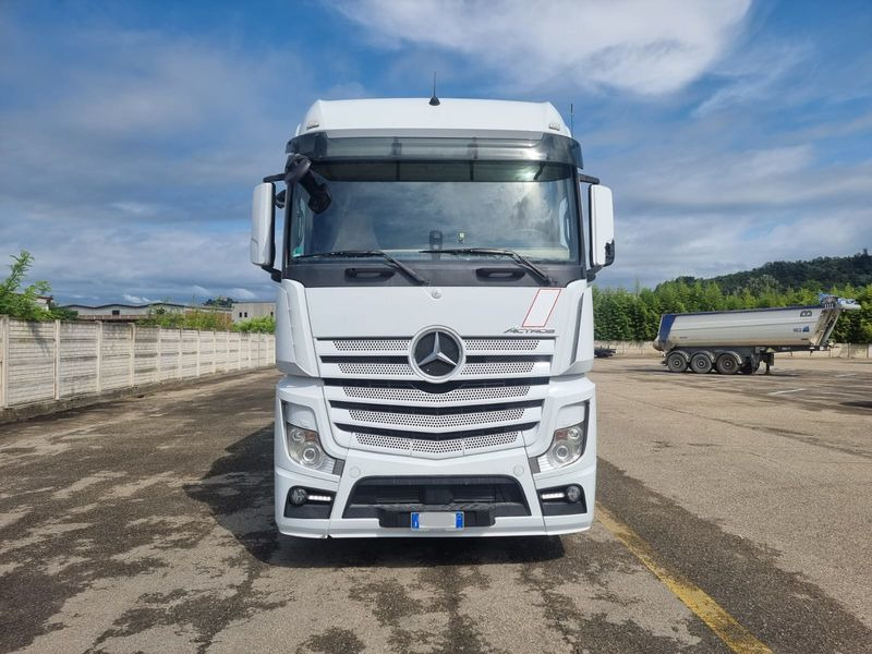 MERCEDES ACTROS MOTRICE + BIGA ACTROS 26.45 - Curtainsider truck: picture 5 MERCEDES ACTROS MOTRICE + BIGA ACTROS 26.45 - Curtainsider truck: picture 5