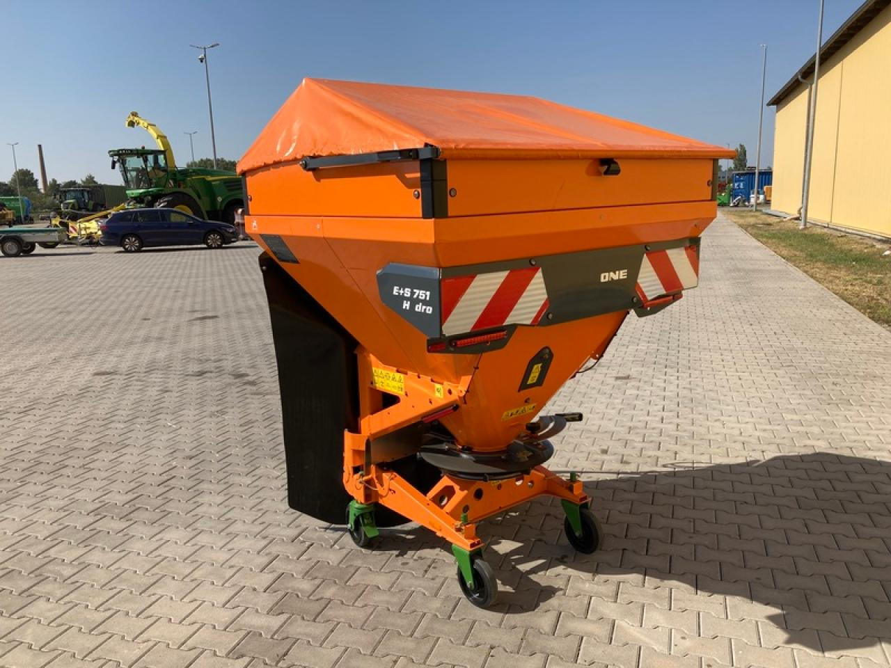 Amazone E+S 01 - Sand/ Salt spreader: picture 2 Amazone E+S 01 - Sand/ Salt spreader: picture 2