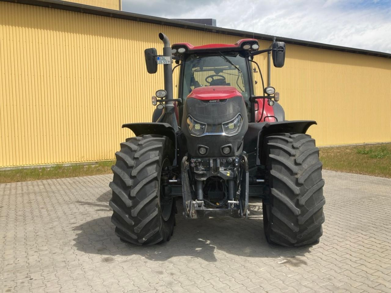Case-IH OPTUM 270 CVX RTK - Farm tractor: picture 5 Case-IH OPTUM 270 CVX RTK - Farm tractor: picture 5