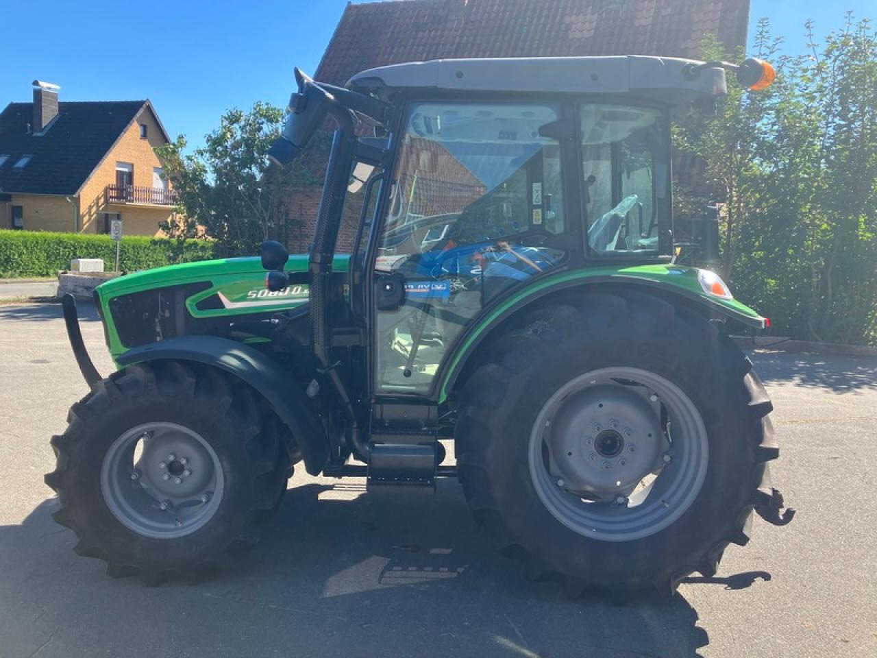 Deutz-Fahr 5080 KEYLINE AKTION - Farm tractor: picture 2 Deutz-Fahr 5080 KEYLINE AKTION - Farm tractor: picture 2