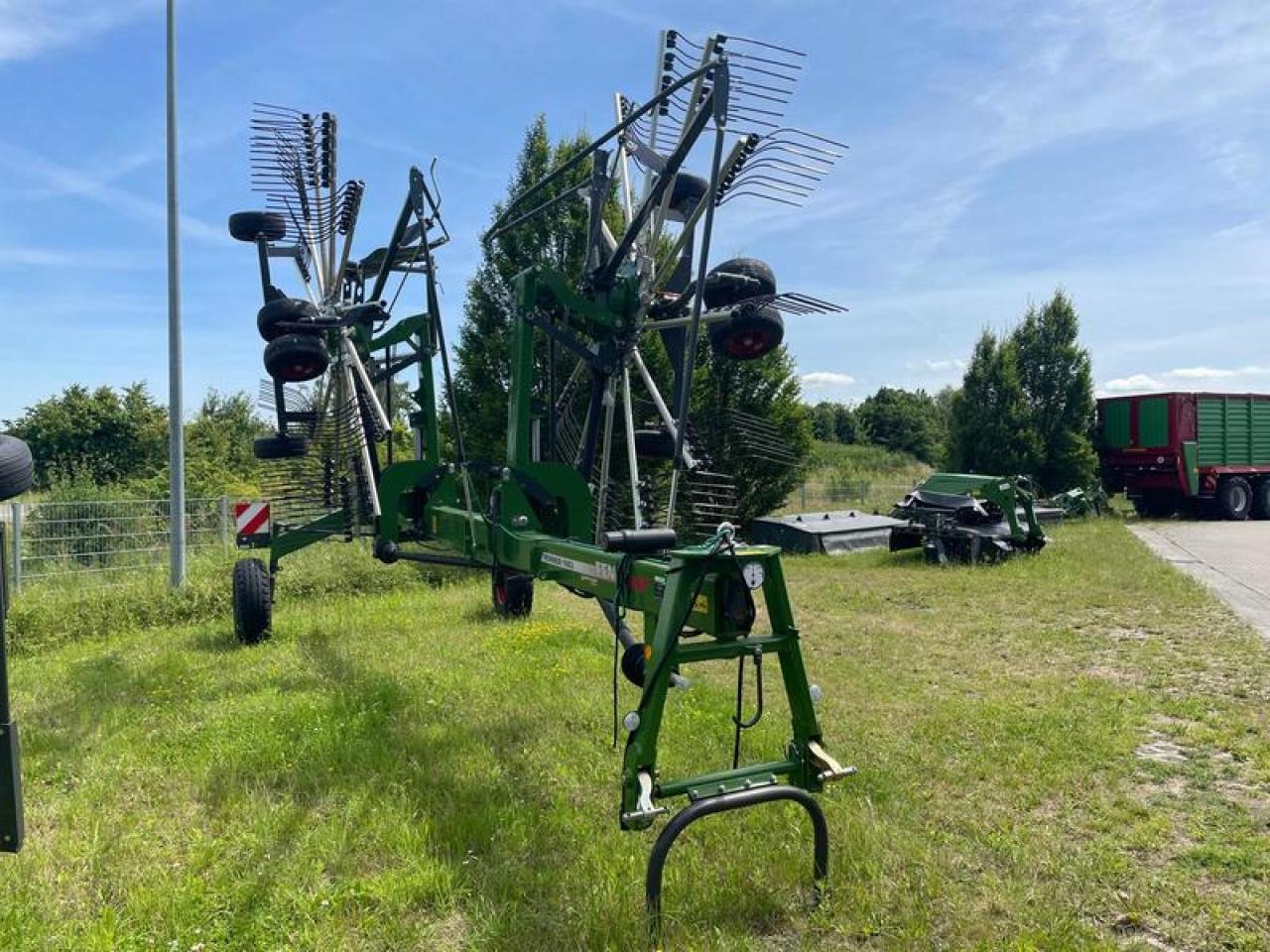 Fendt FORMER 1603 AKTION - Tedder/ Rake: picture 5 Fendt FORMER 1603 AKTION - Tedder/ Rake: picture 5