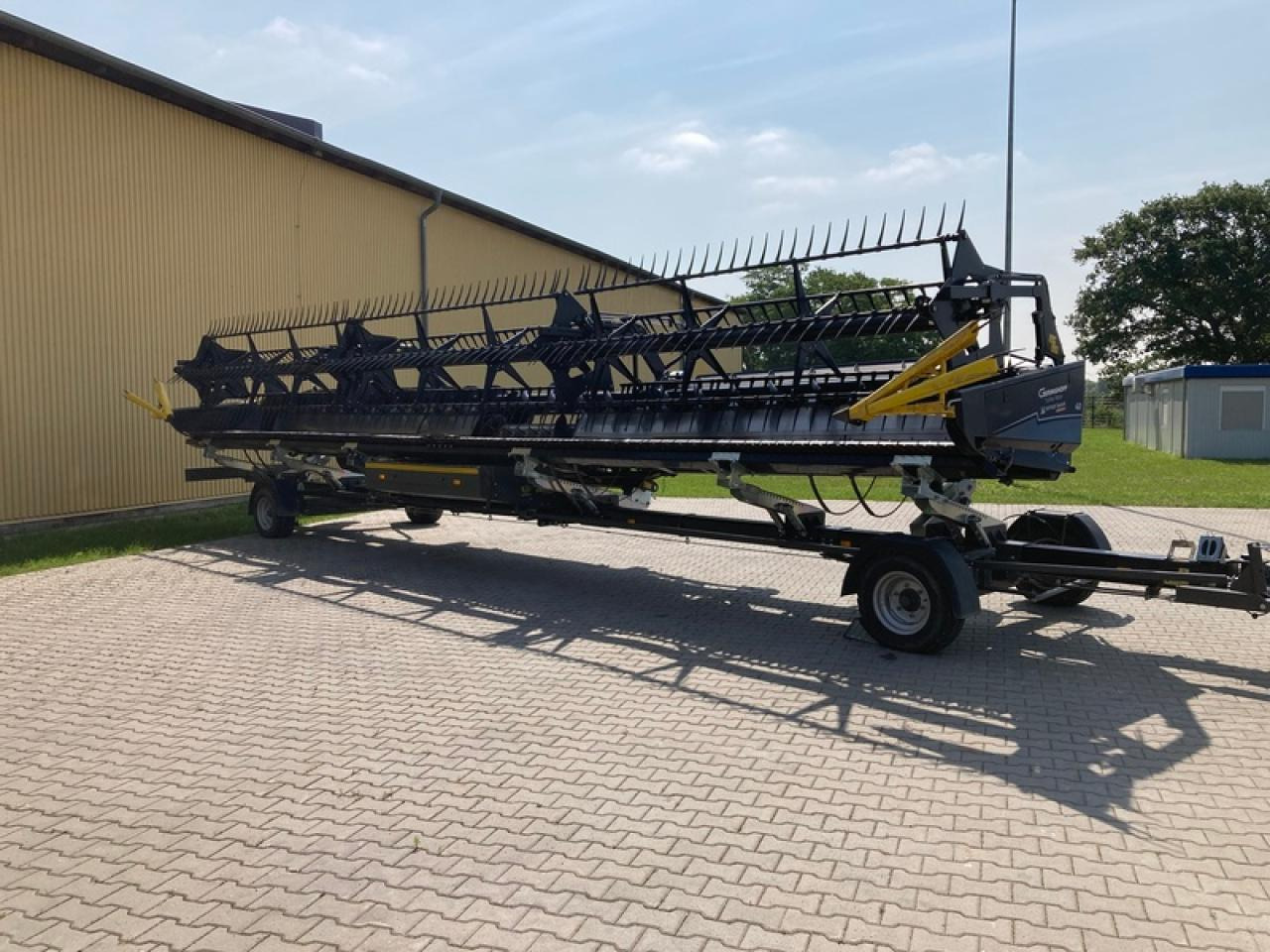 Geringhoff TRUFLEX RAZOR 40FT ZU FENDT IDEAL9 - Grain header: picture 4 Geringhoff TRUFLEX RAZOR 40FT ZU FENDT IDEAL9 - Grain header: picture 4