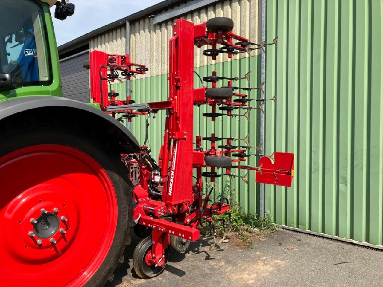 HORSCH TRANSFORMER 6 VF - Soil tillage equipment: picture 2 HORSCH TRANSFORMER 6 VF - Soil tillage equipment: picture 2