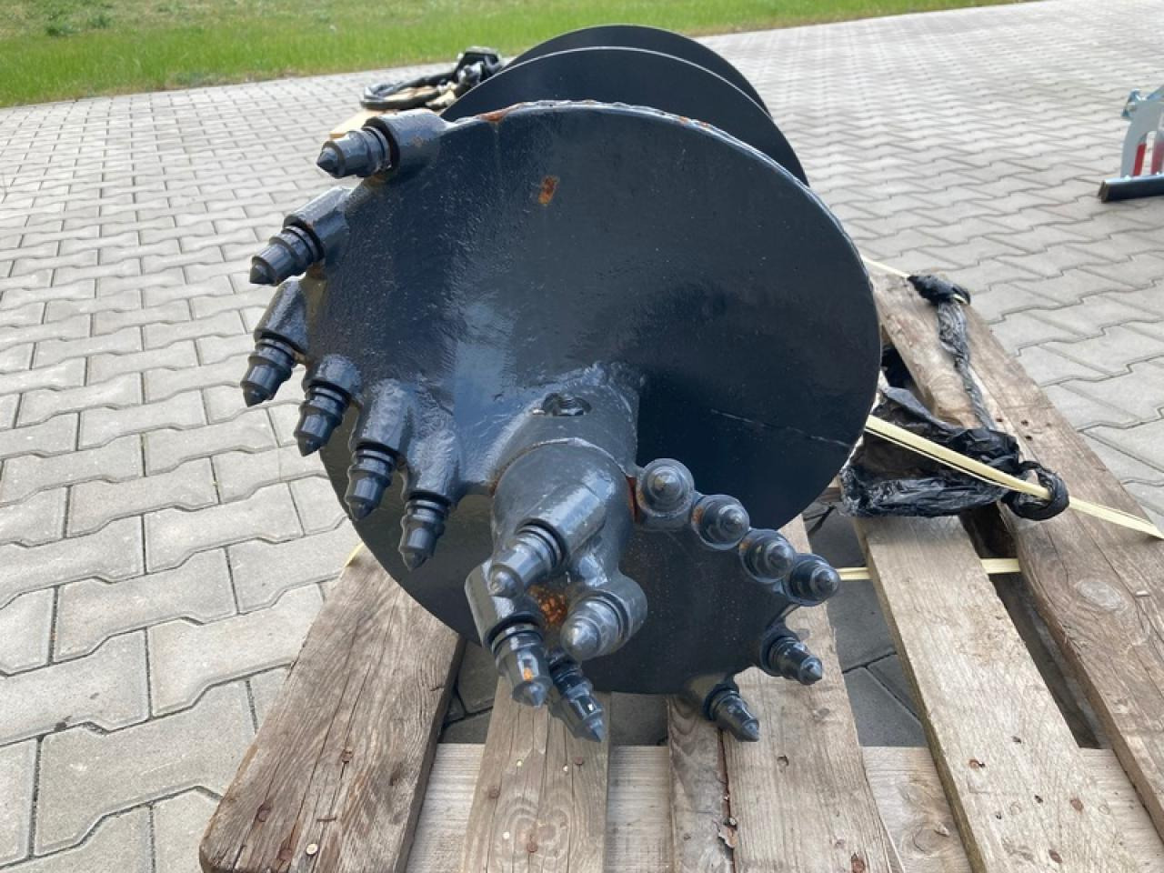 JCB FLIGHT RCK A2042 BOHRER 45CM - Auger for Construction machinery: picture 1 JCB FLIGHT RCK A2042 BOHRER 45CM - Auger for Construction machinery: picture 1