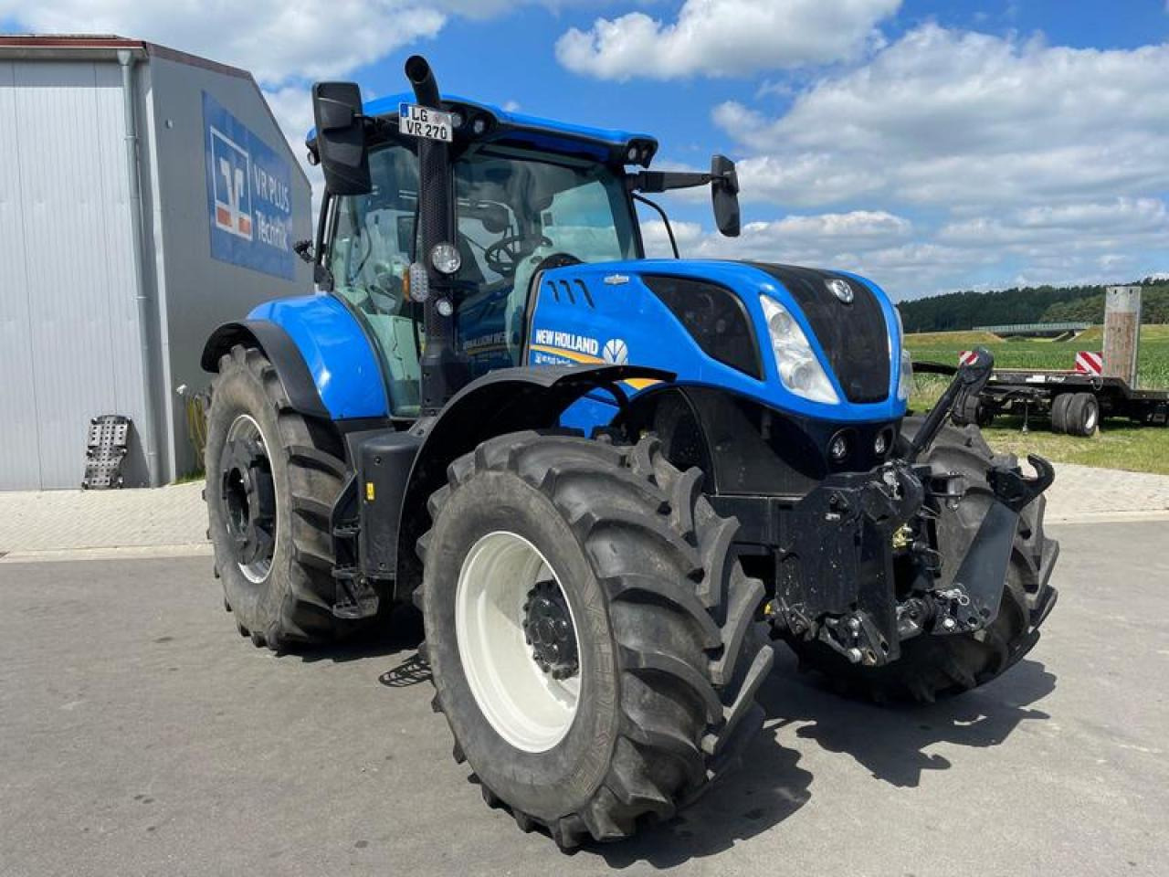 New Holland T 7.270 AUTOCOMMAND AKTION - Farm tractor: picture 5 New Holland T 7.270 AUTOCOMMAND AKTION - Farm tractor: picture 5