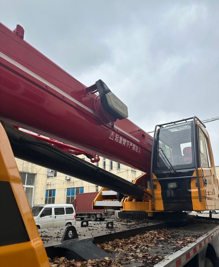Sany STC350S STC250S STC250H 35T 35ton - Mobile crane: picture 5 Sany STC350S STC250S STC250H 35T 35ton - Mobile crane: picture 5