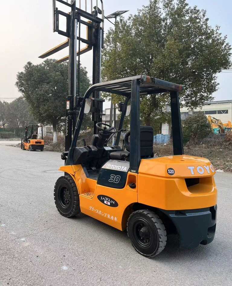 Diesel forklift Toyota 7FD30 8FD30 7FD35 3ton 5ton forklift for sale: picture 6