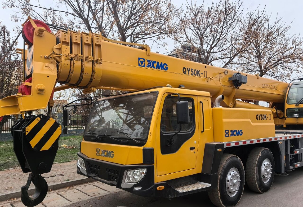 XCMG - Mobile crane: picture 1 XCMG - Mobile crane: picture 1