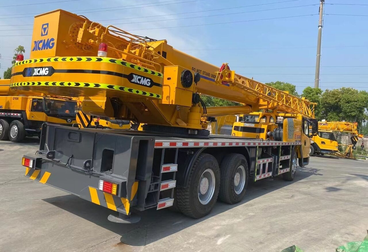 XCMG XCT25 QY25K5D 25ton 50ton 70ton 100ton 130 ton - Mobile crane: picture 3 XCMG XCT25 QY25K5D 25ton 50ton 70ton 100ton 130 ton - Mobile crane: picture 3