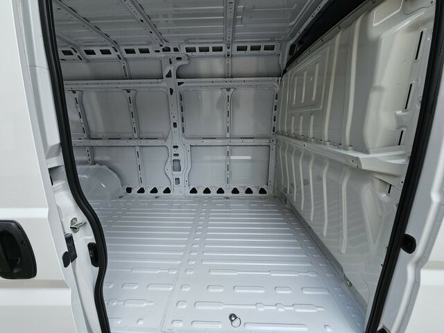 FIAT Ducato 35 L3H2 MAXI 13m³ 180 Klima Kamera leasing FIAT Ducato 35 L3H2 MAXI 13m³ 180 Klima Kamera: picture 28