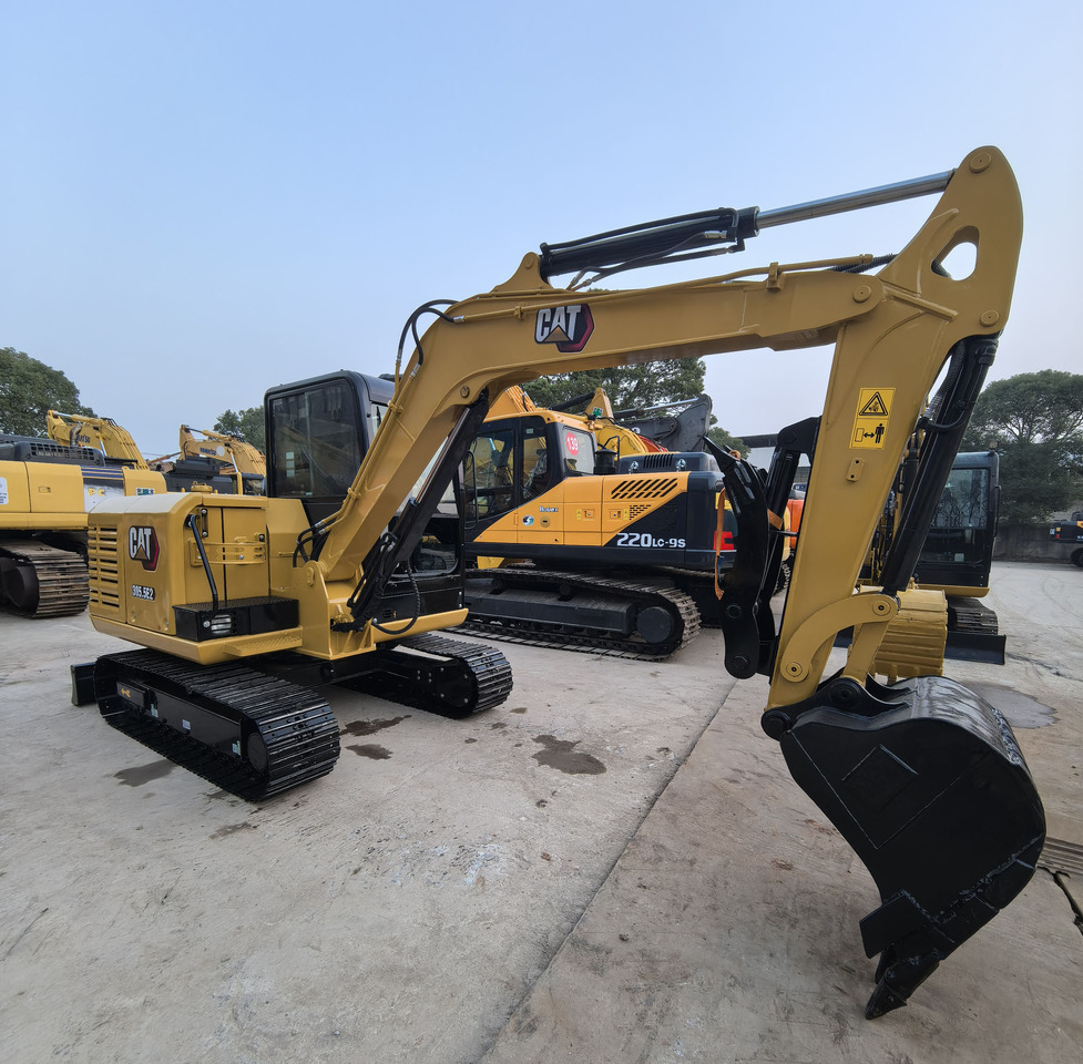 CAT 305.5E2 Excavator - Mini excavator: picture 3 CAT 305.5E2 Excavator - Mini excavator: picture 3